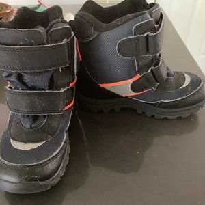 Boy's Snow Boots